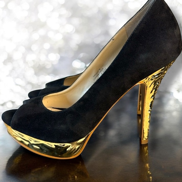 Enzo Angiolini Suede and Gold Peep Toe Pumps -  Easully High-Heel Size 6 1/2 M - Picture 4 of 10